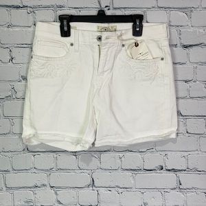 NWT Lucky Brand White Shorts Size 2/26